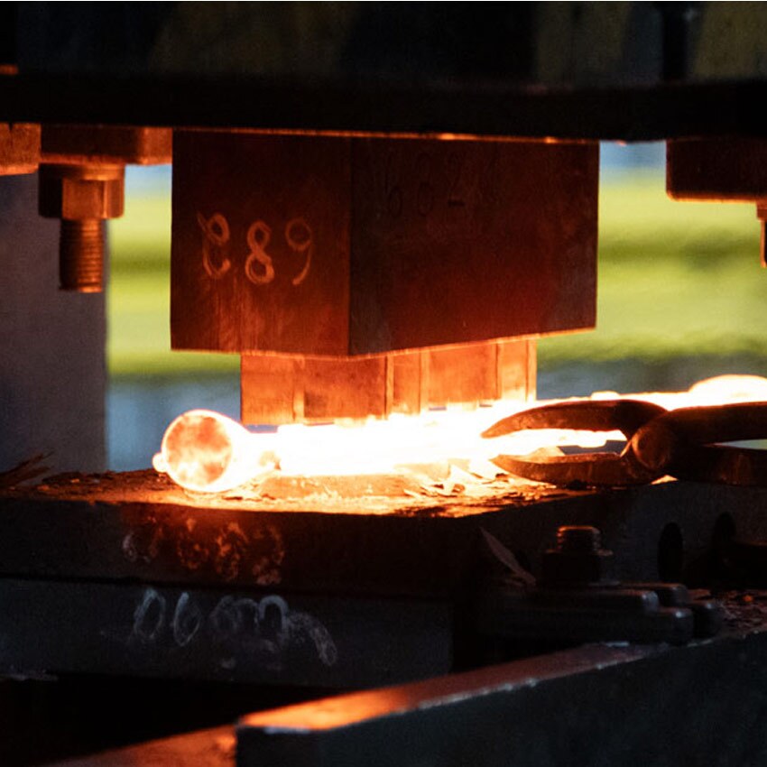 hammer press forging